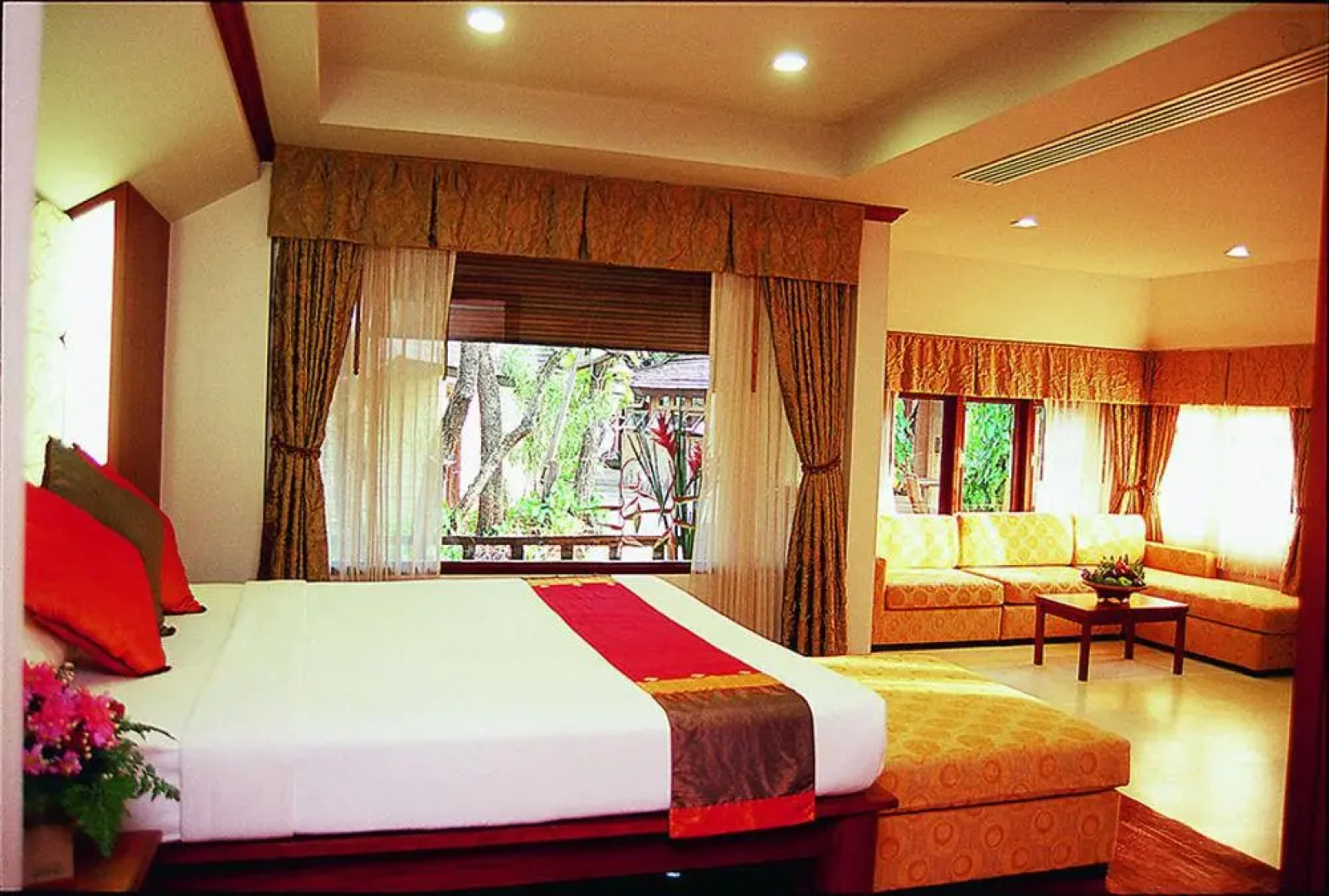 Lomtalay Chalet Resort