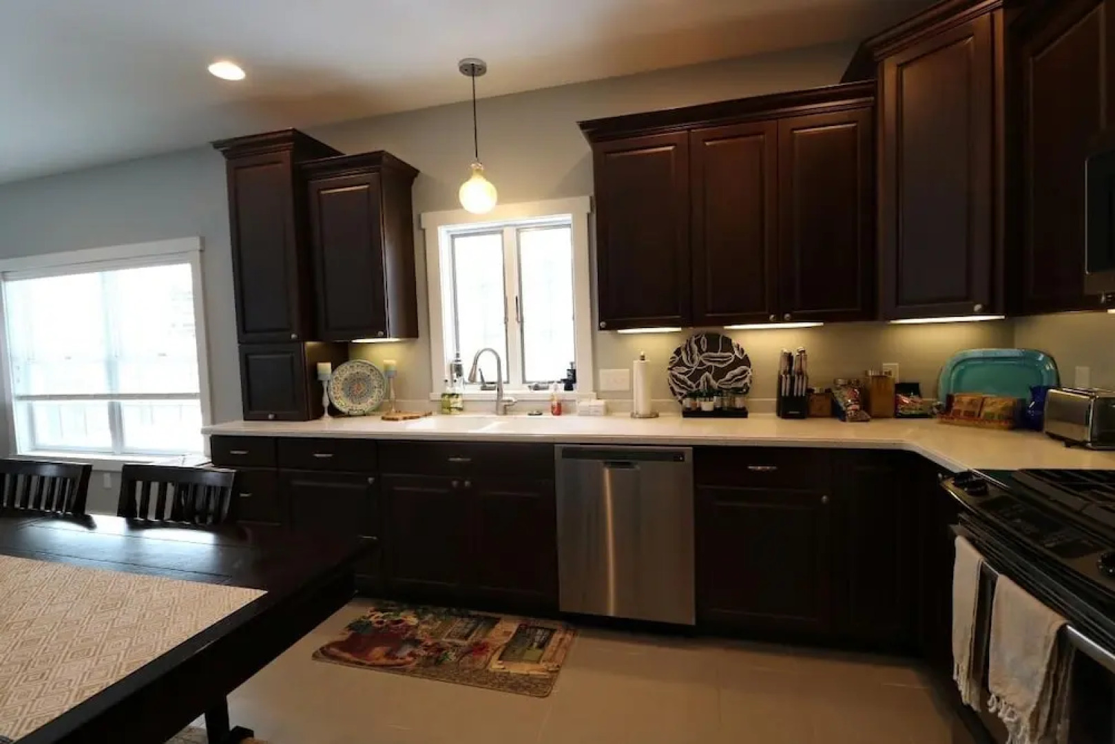 17 Glen Burn Trail 3 Bedroom Townhouse