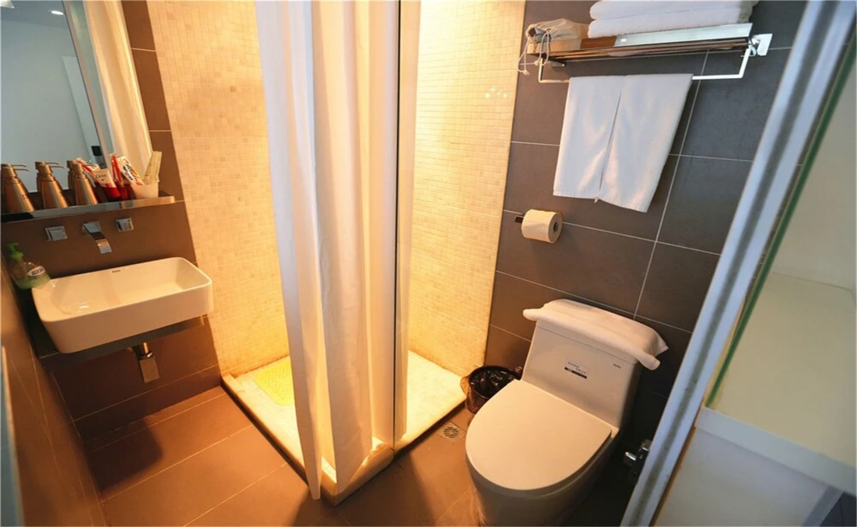 HangZhou Banyan Art House