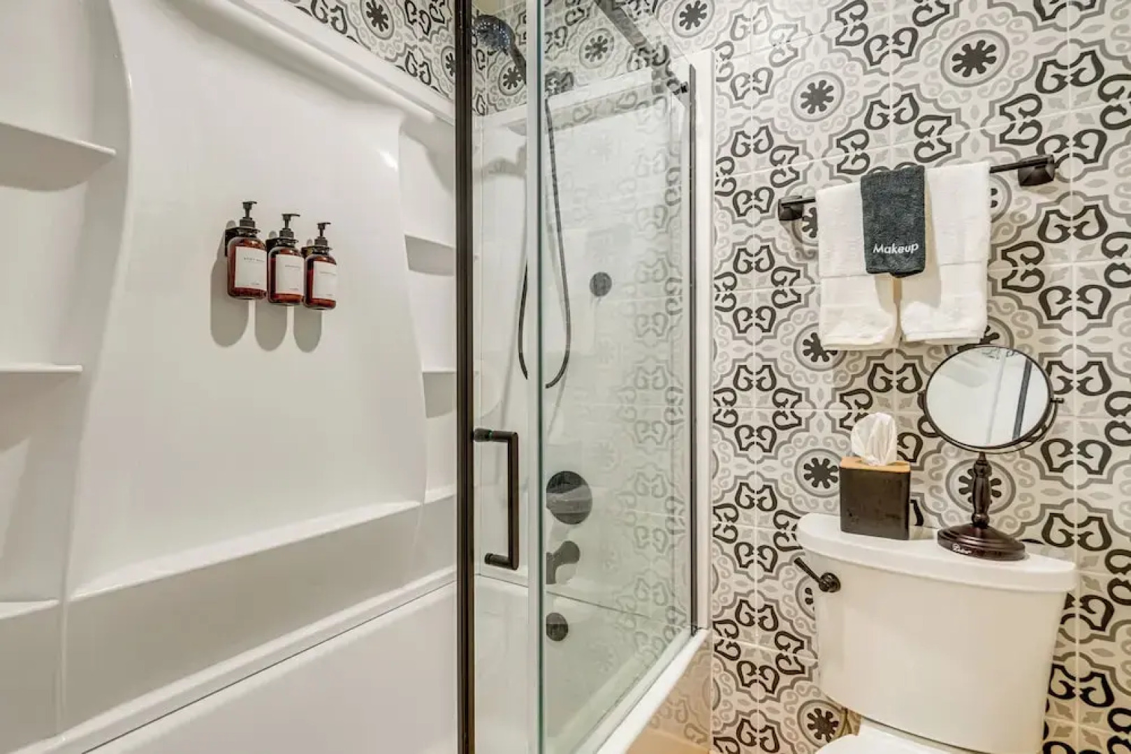 Hot Tub, Fire Pit & Creek Access: Whittier Cabin!