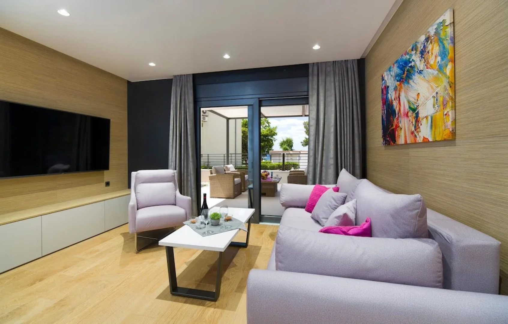 Beautiful Apartment in Promajna With Wifi and 1 Bedrooms