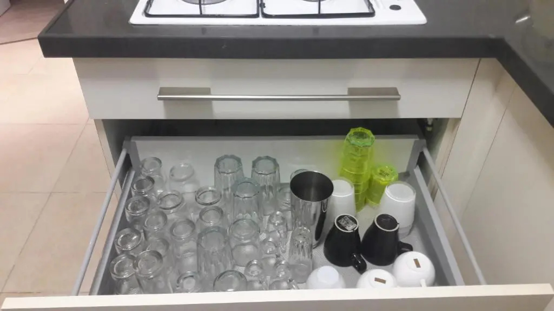 Isramax Tchernikhovski Apartment