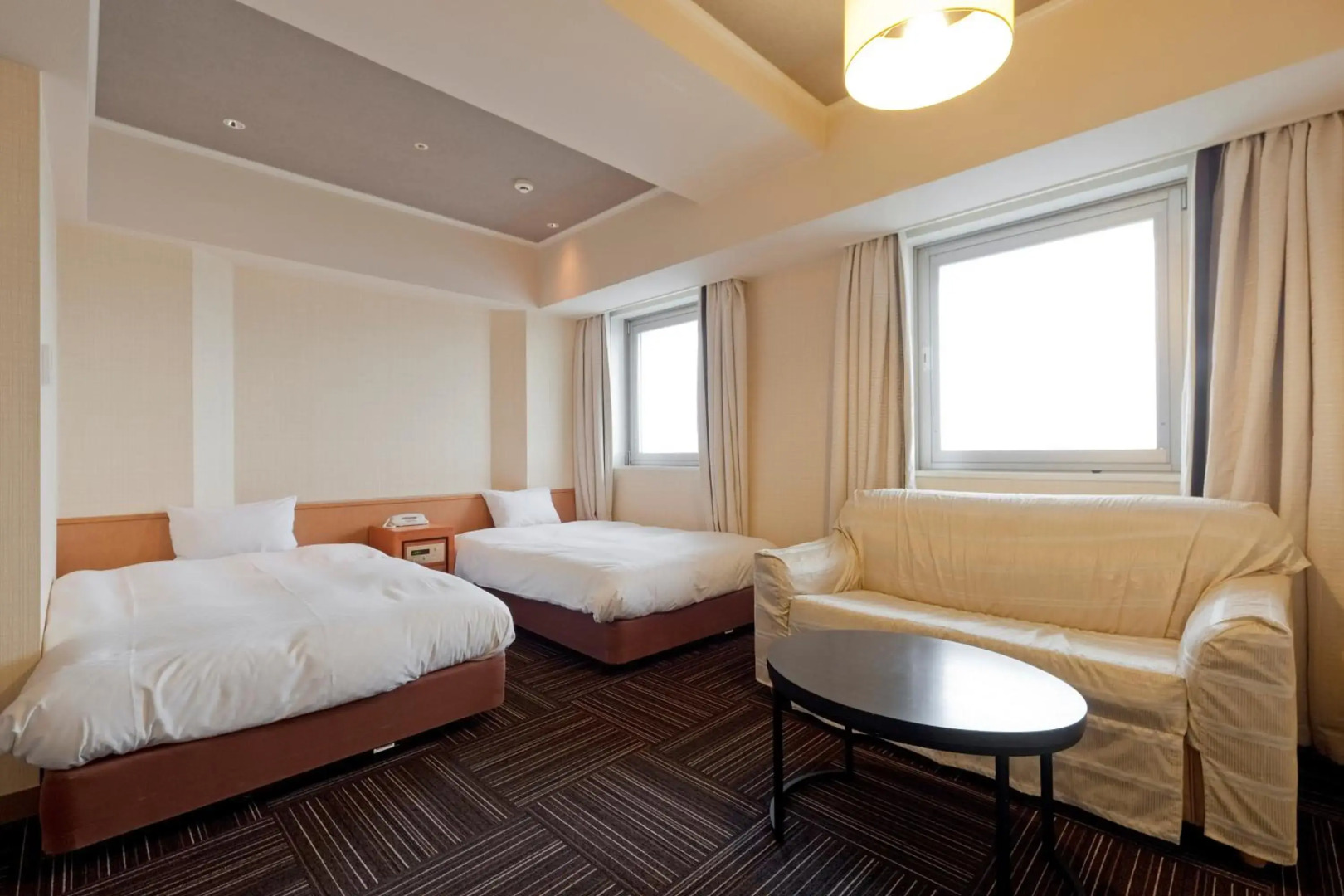 Kanku Izumiotsu Washington Hotel