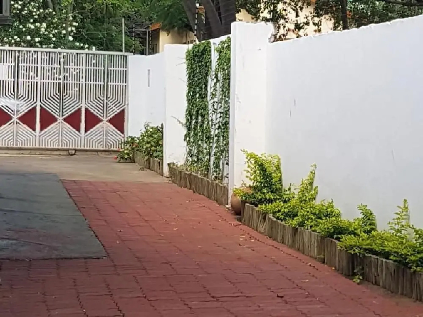 Amogelang Guest House