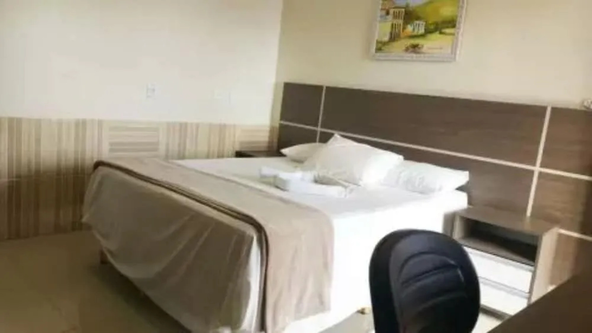 Lancaster Hotel