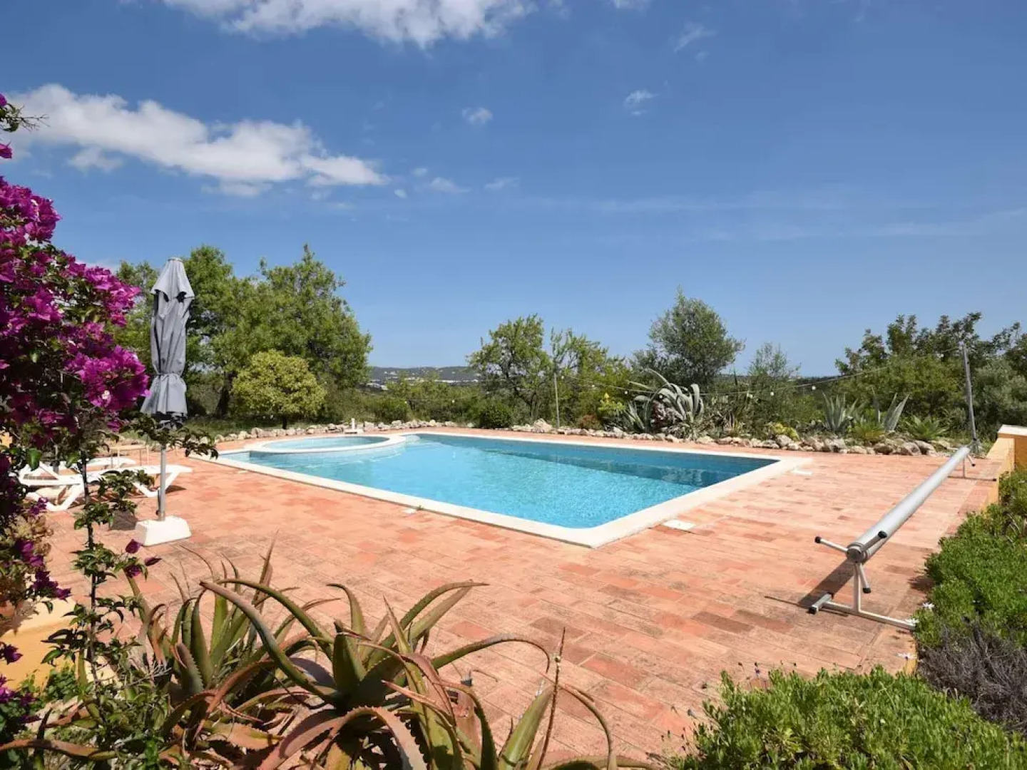 Attractive Portuguese Farm With Modern Decoration