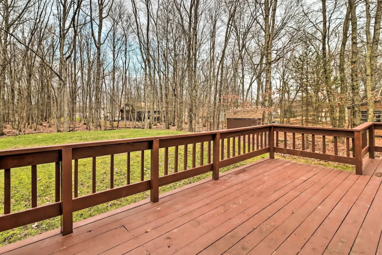 Near Big Boulder Mtn: Cabin w/ Furnished Deck