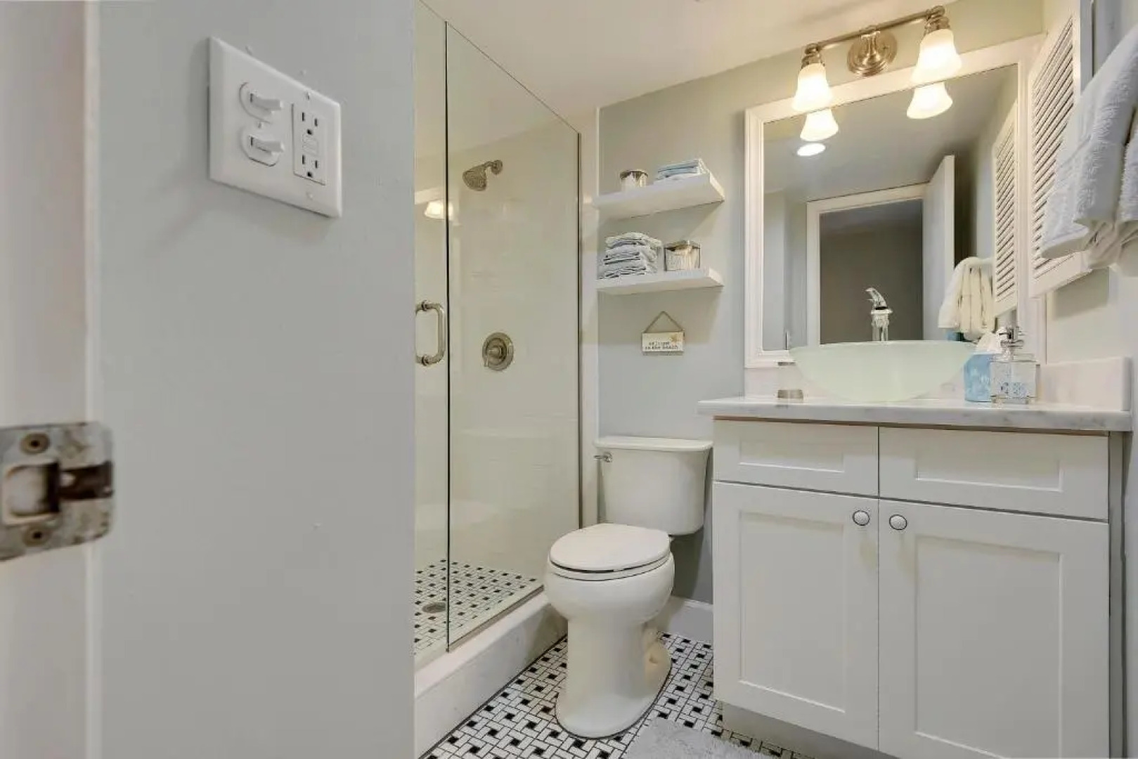 Bob's Beachin Dream - 5040S