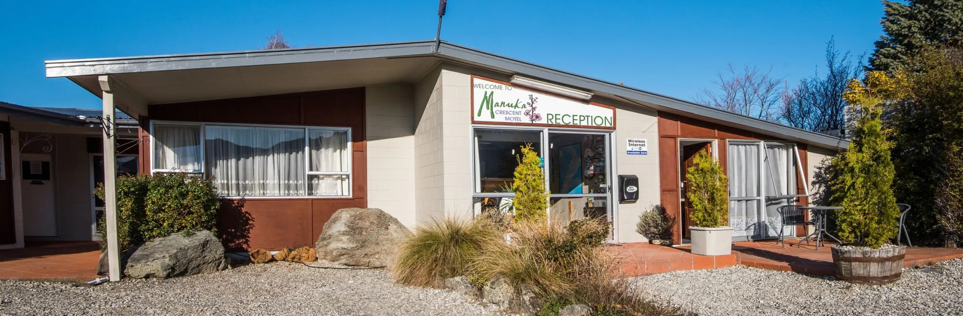 Manuka Crescent Motel