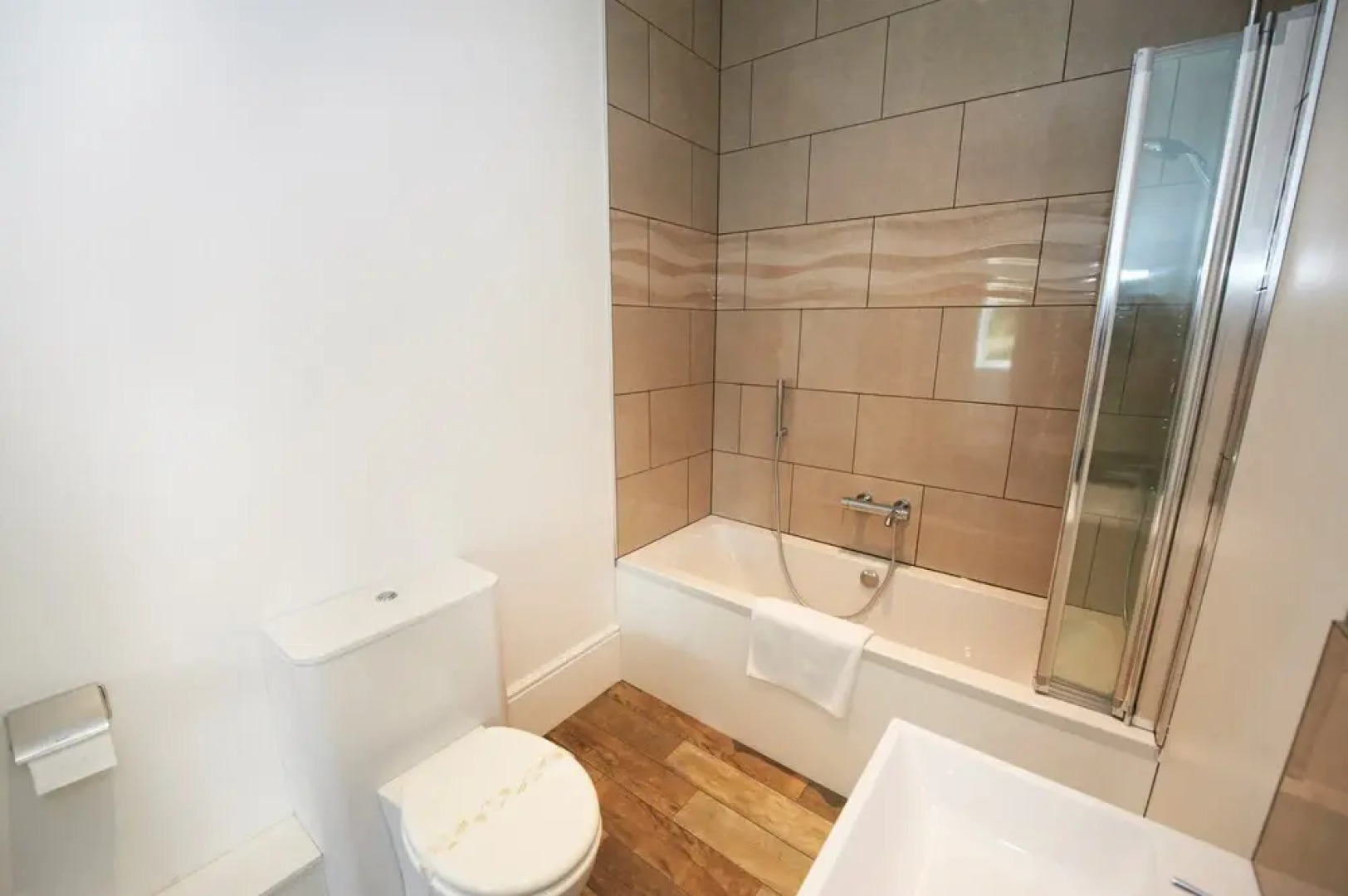 The Cedar Tree Apartment