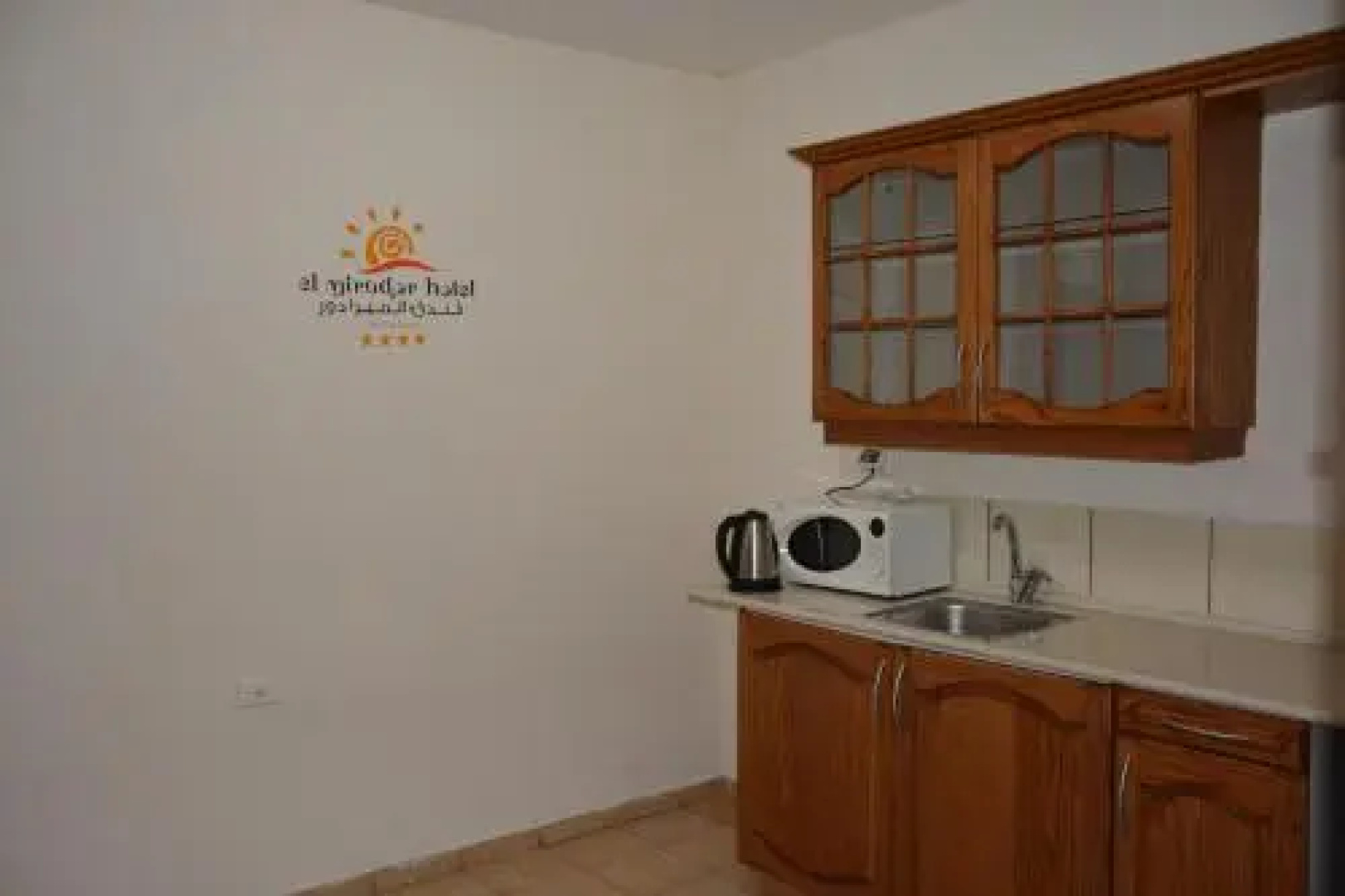 El Mirador Hotel