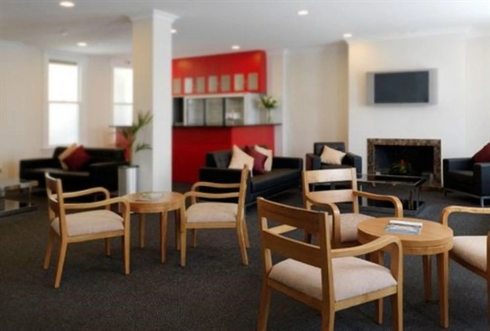 Ramada by Wyndham Hamilton City Center