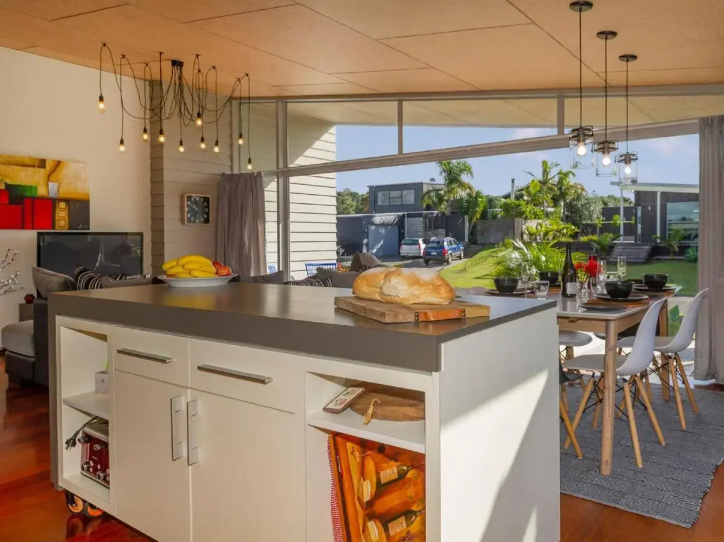 Modpod on The Tee - Matarangi Holiday Home