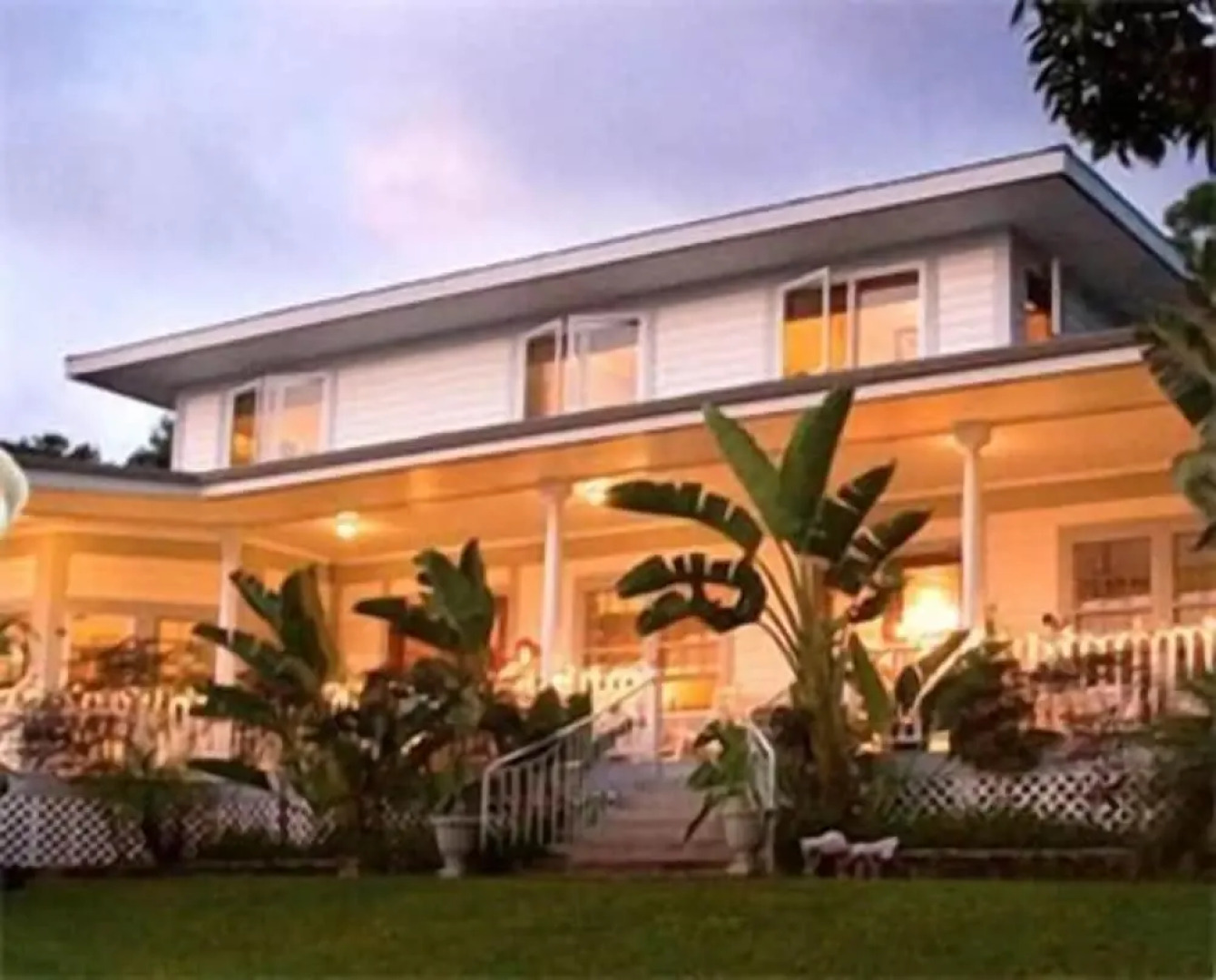 Ka'awaloa Plantation Bed & Breakfast