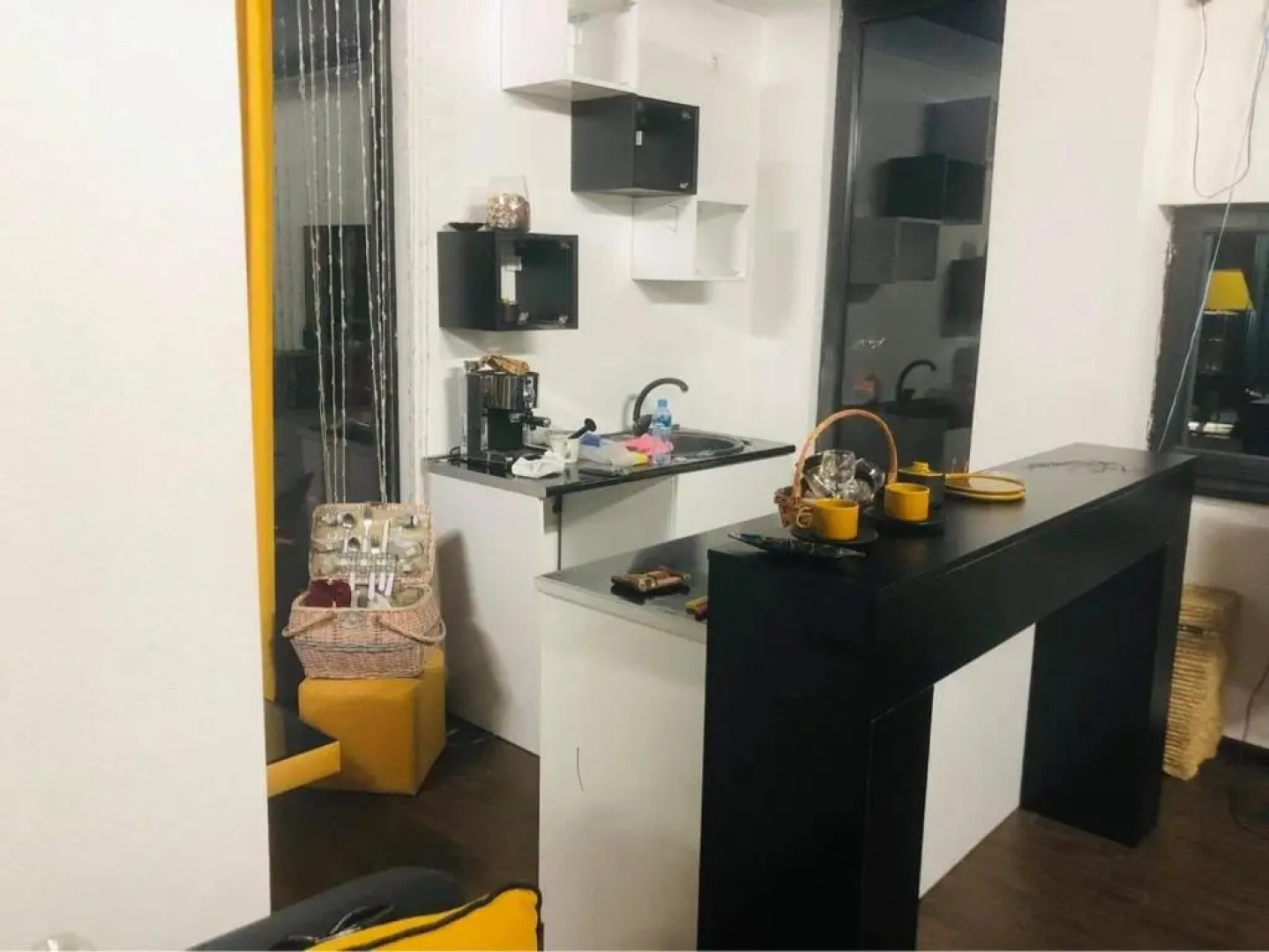 Appartement Tower of city