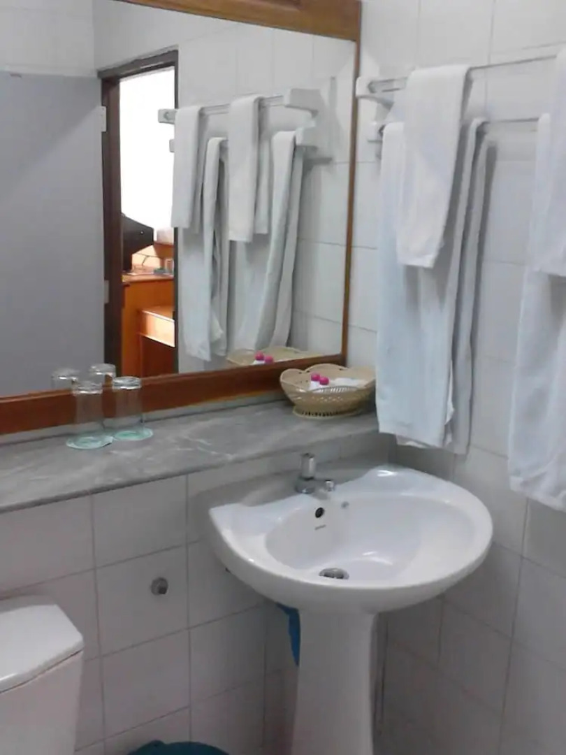 Sakol Grand Palace Hotel