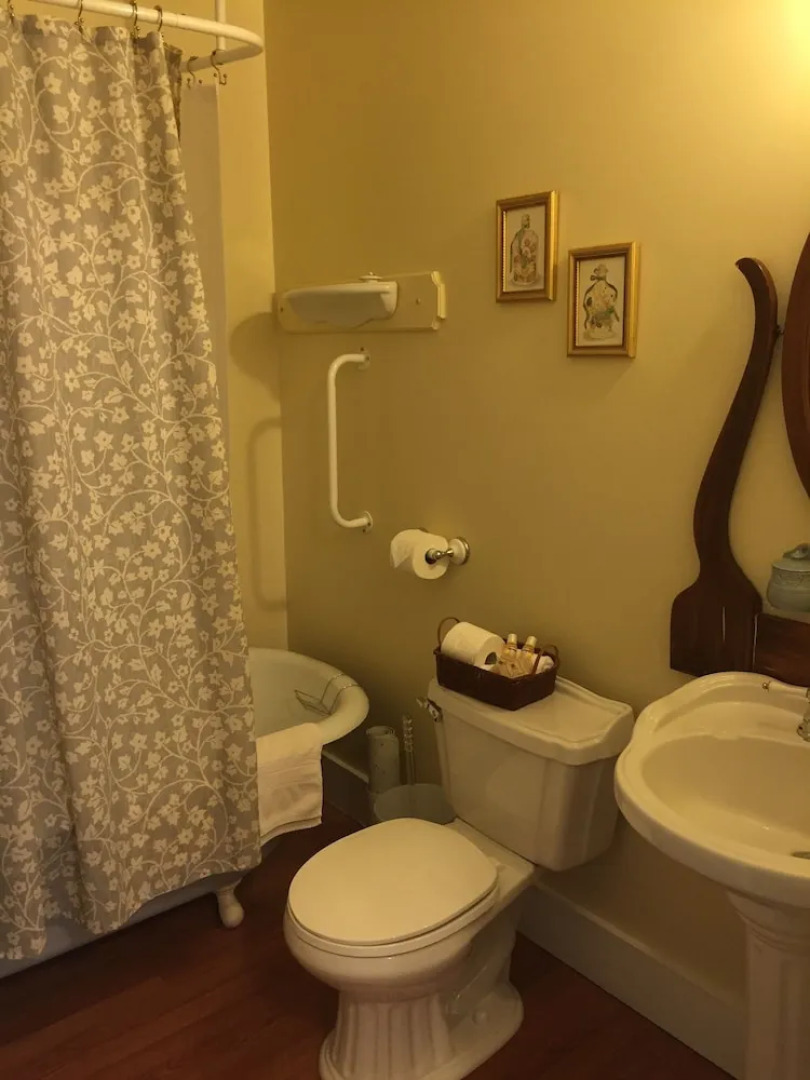 Evangeline's Tower Bed & Breakfast