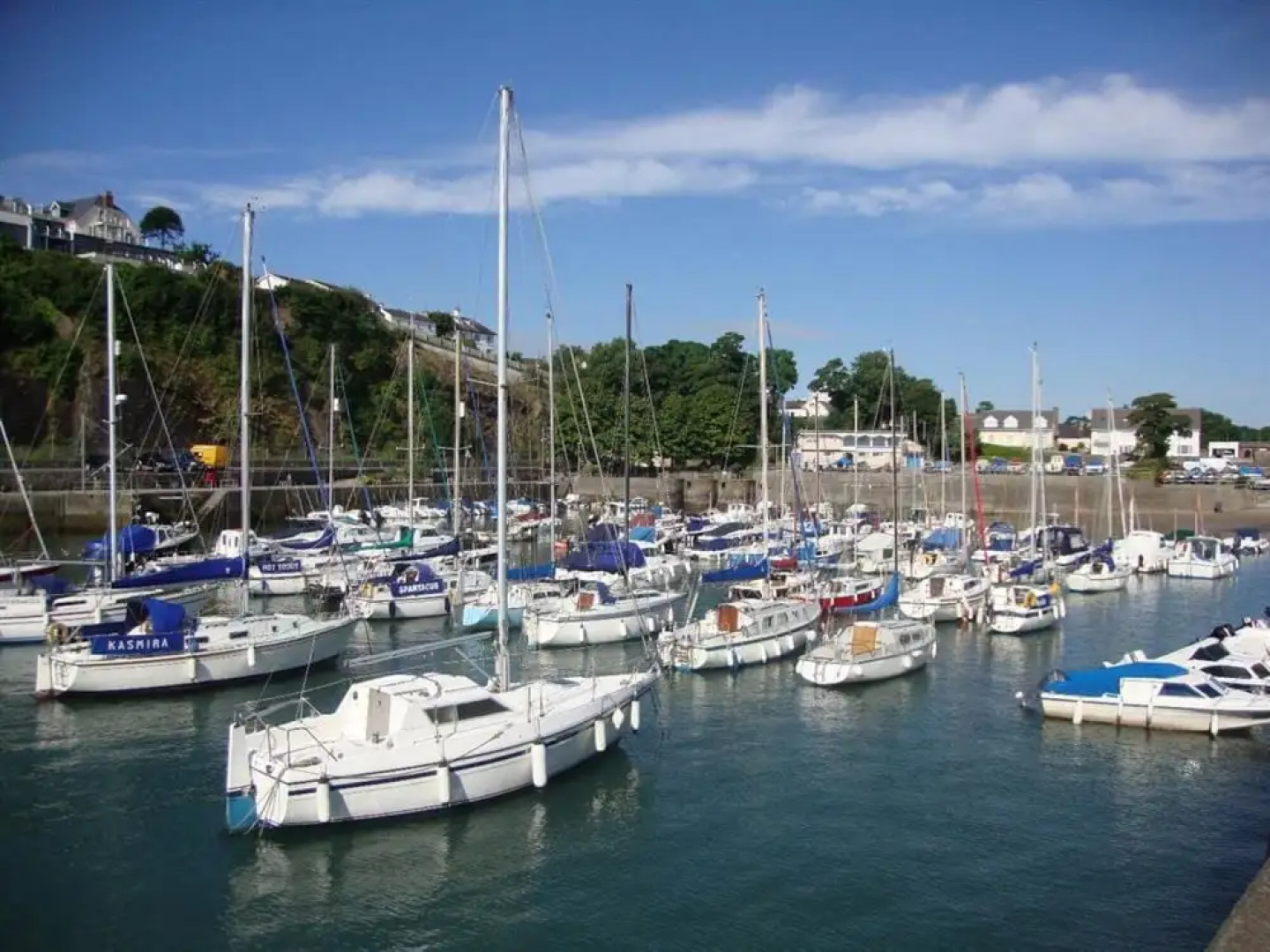 Modern Holiday Home in Saundersfoot With Garden