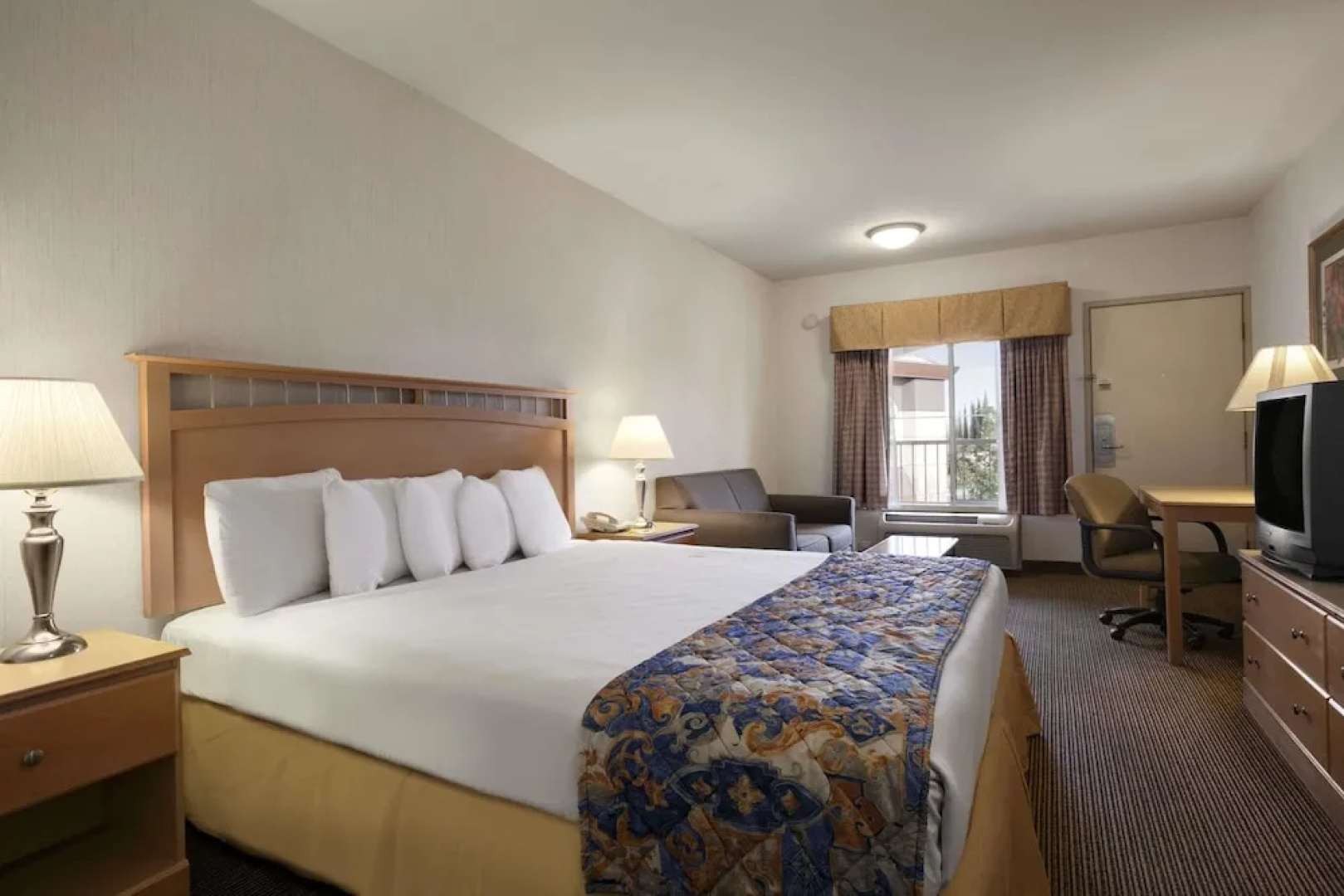 Days Inn By Wyndham Rocklin/Sacramento