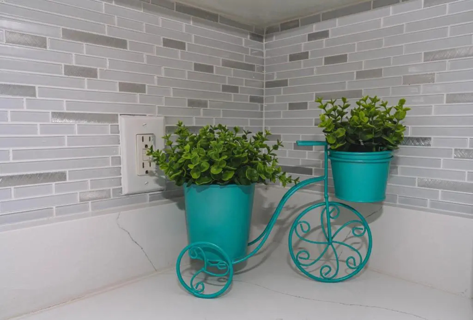 Golfers Paradise 4-hole PUTT-PUTT, 3b-2b home huge backyard, hammock