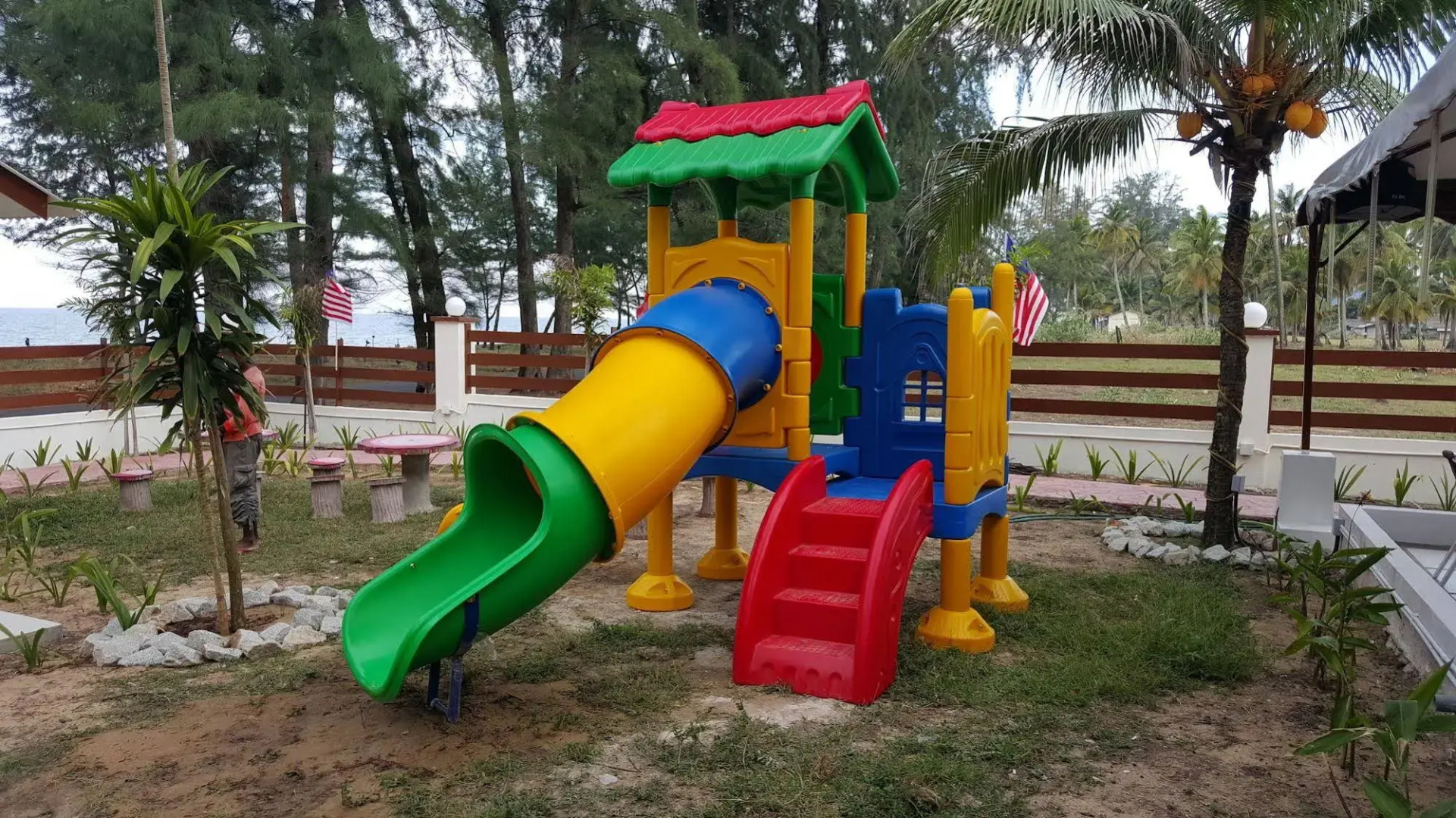 AlSafina Kijal Beach Resort & Restaurant