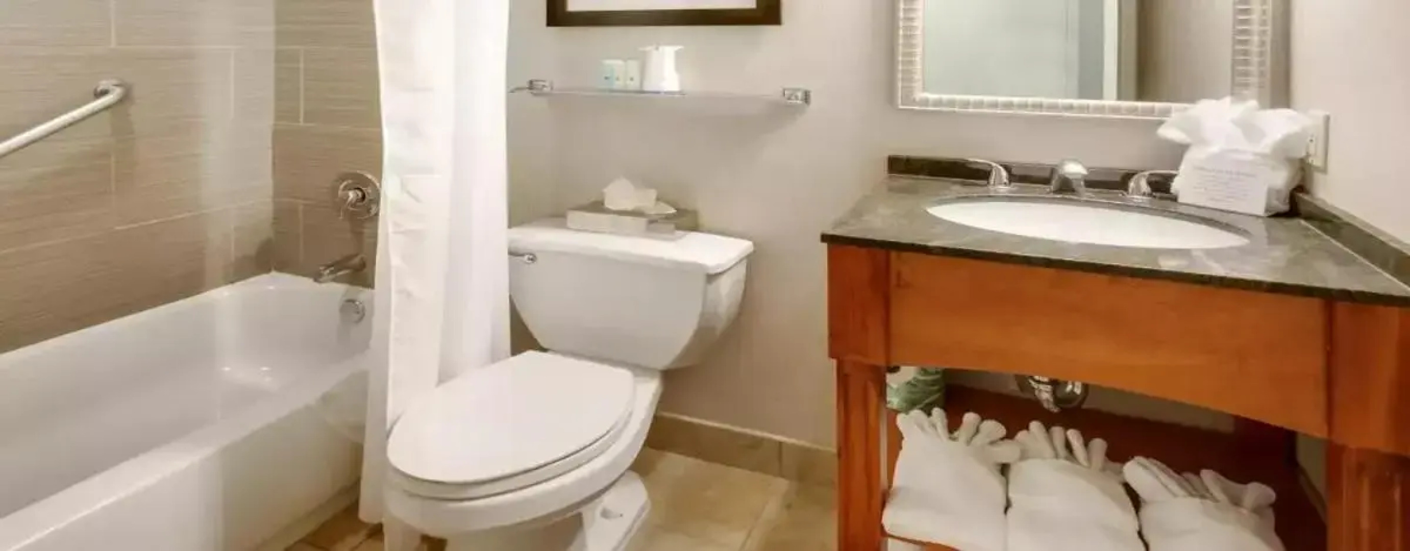 Chester Hotel & Conference Center