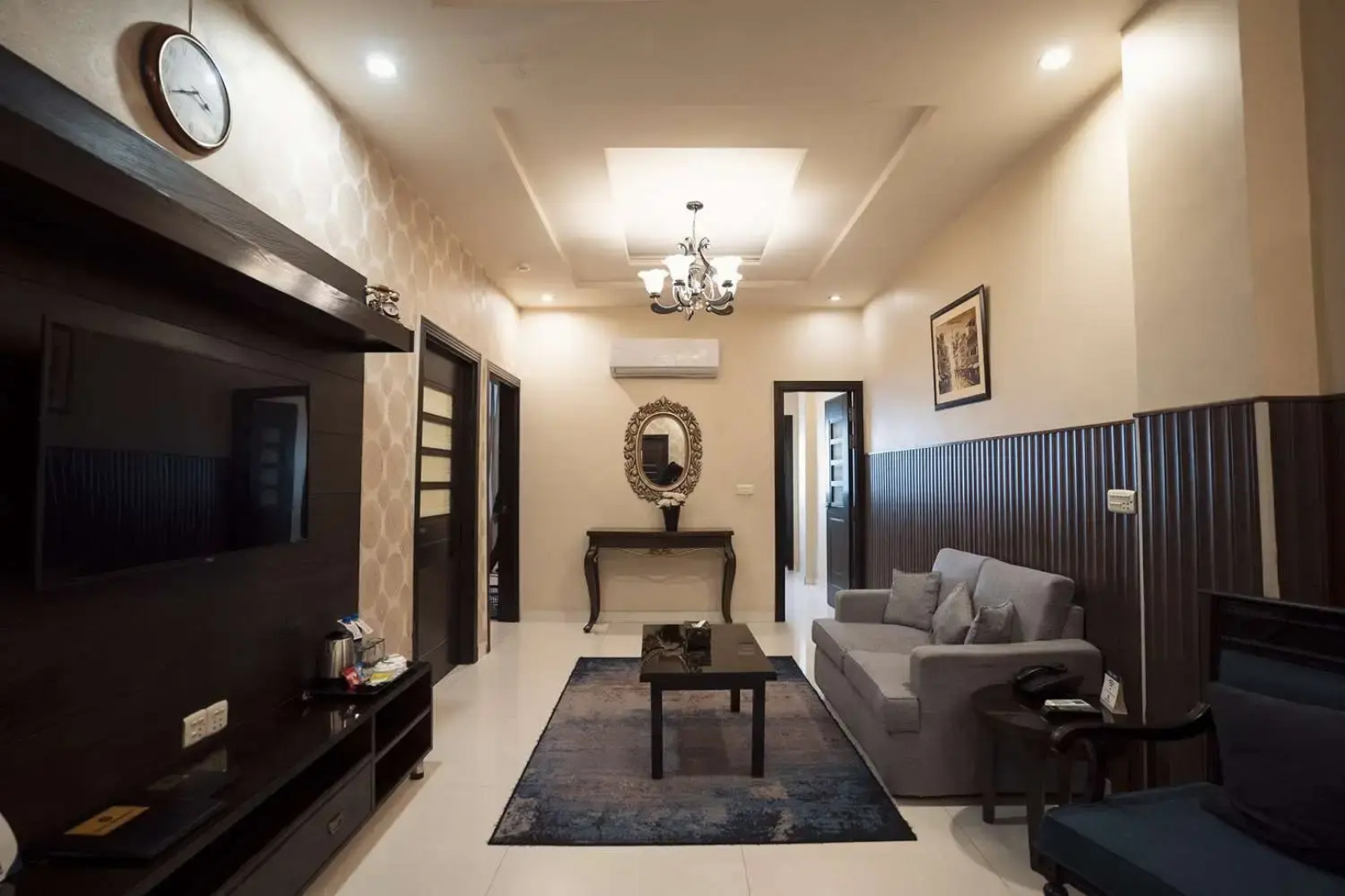 Oxygym Club Hotel & Suites