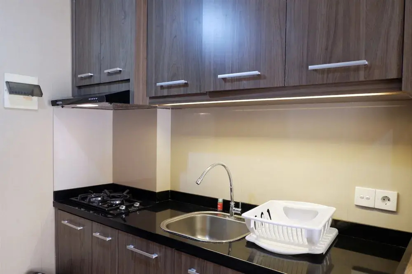 Cozy 2Br Serpong Green View Apartment