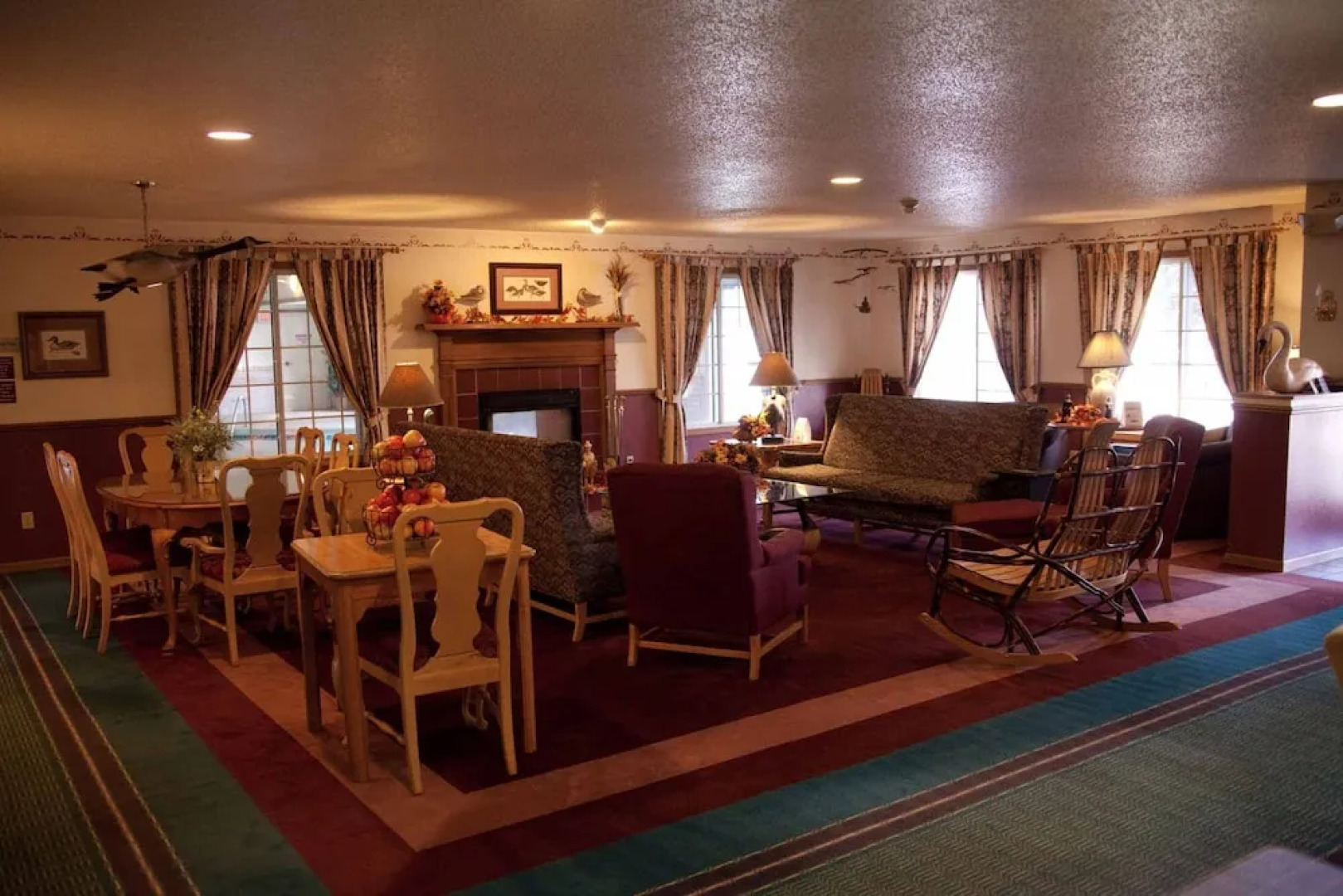 Best Western Quiet House & Suites