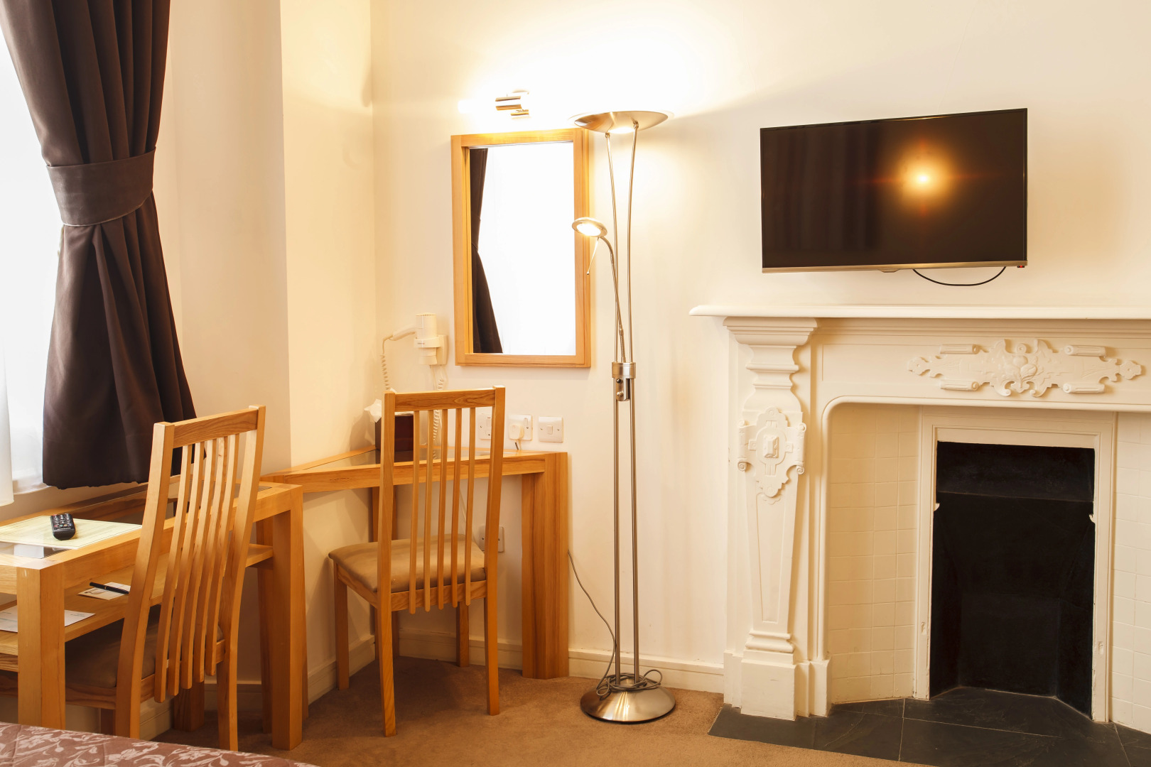 OYO The Cleveland Hotel