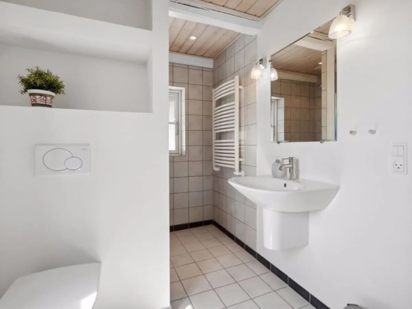 "Store" - 700m from the sea in Funen