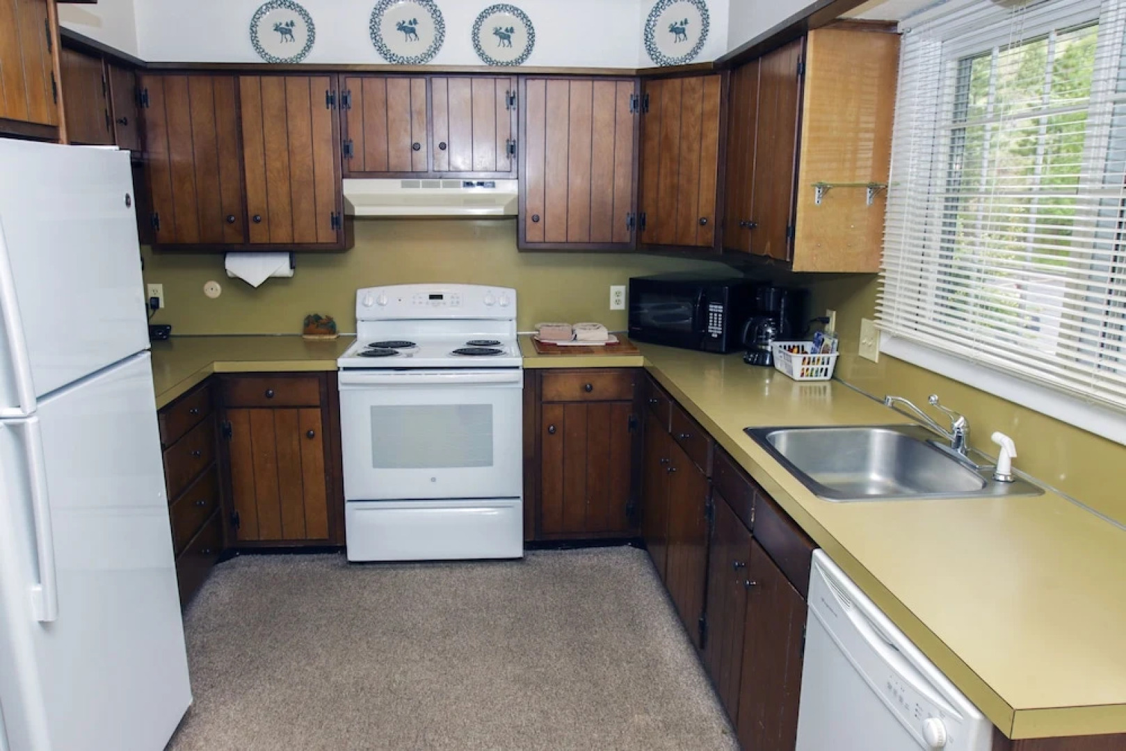 Fawn Valley Inn: 228