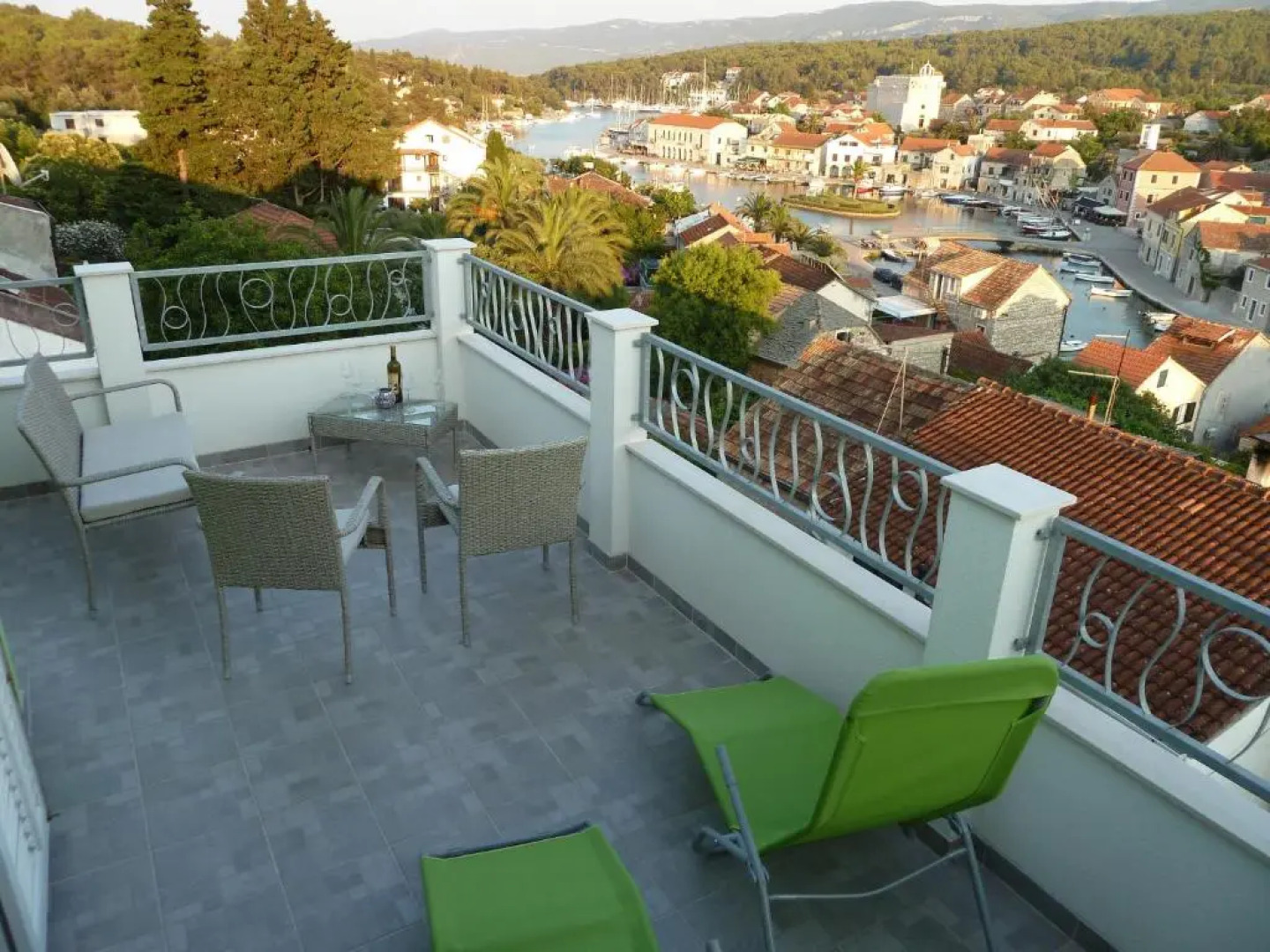 Green Lagoon, Hvar island