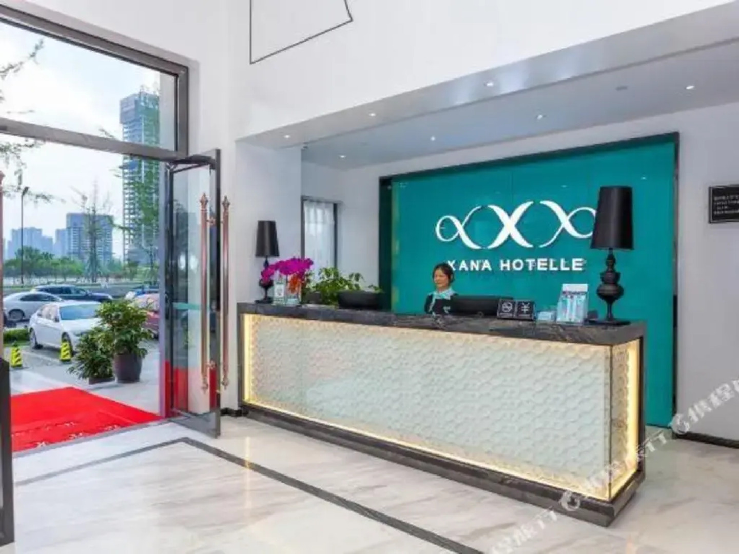 Xana Hotelle Chengdu Railway East Station West Square