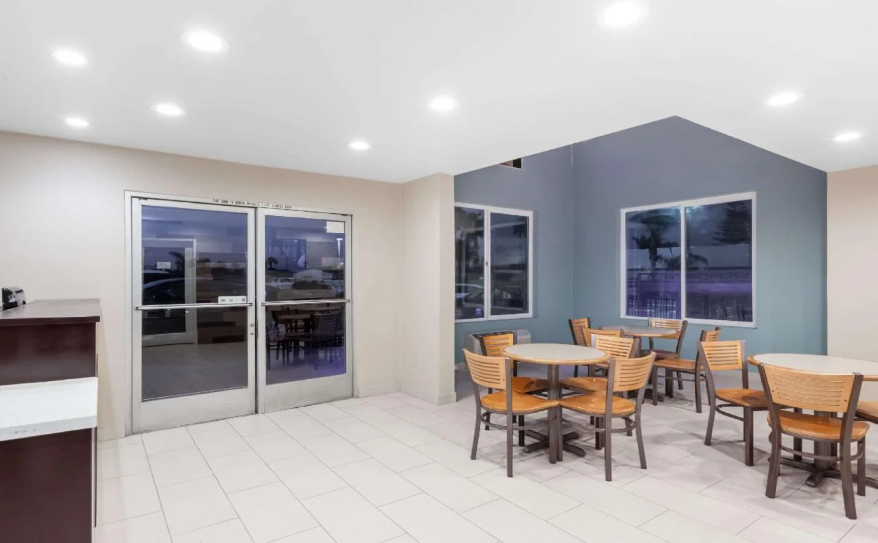 Super 8 Imperial Beach