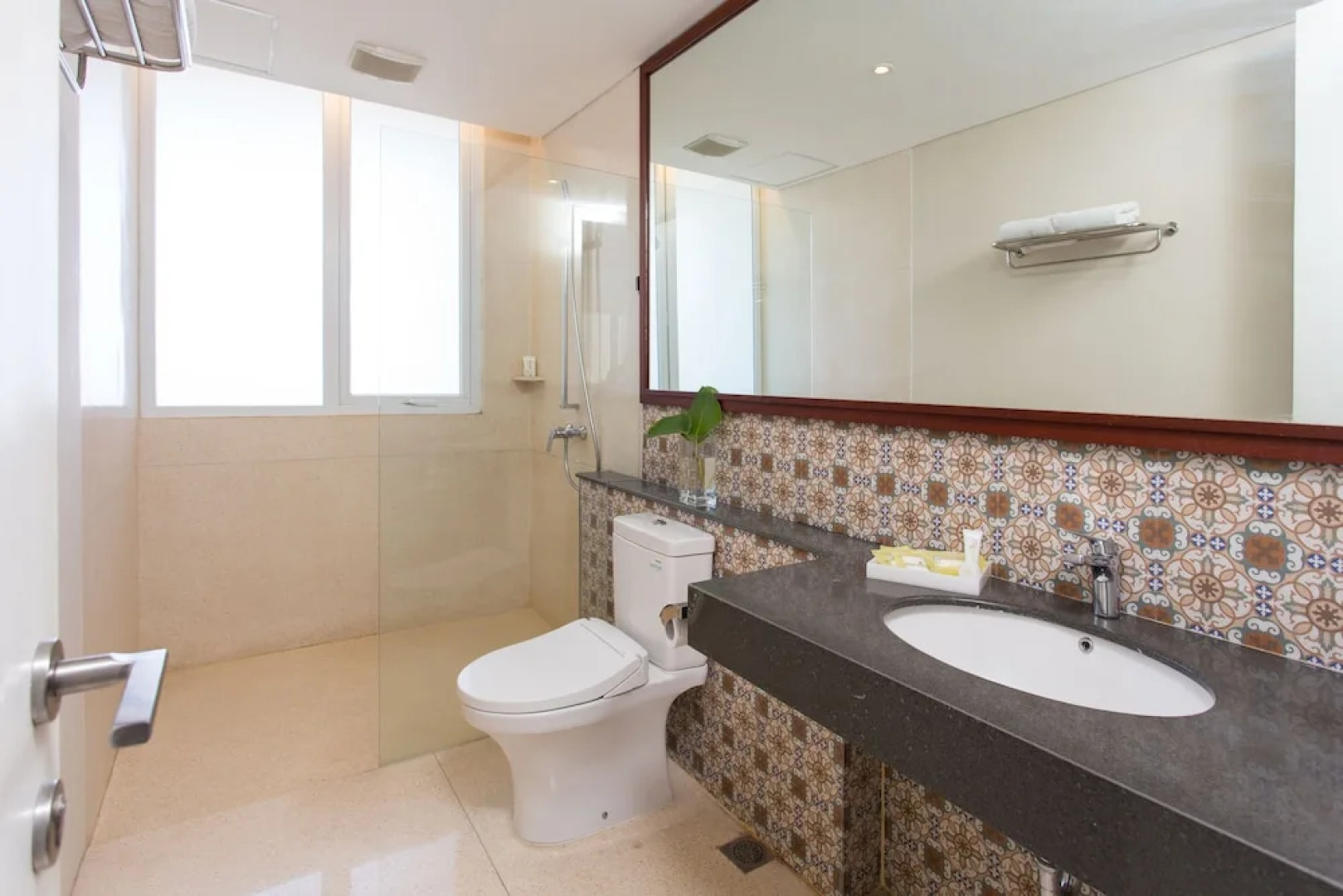 Amartahills Hotel & Resort