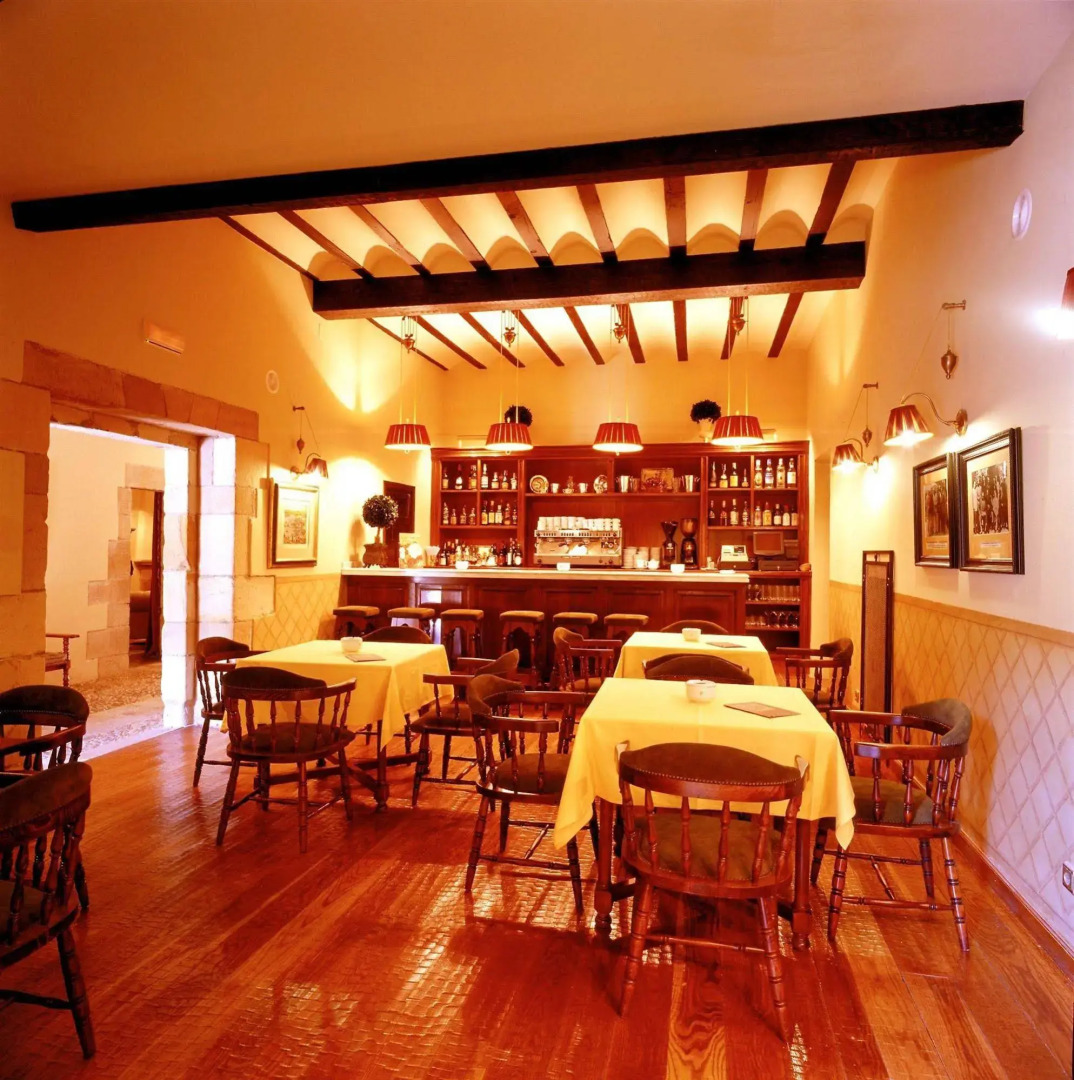 Parador De Santillana De Gil Blas