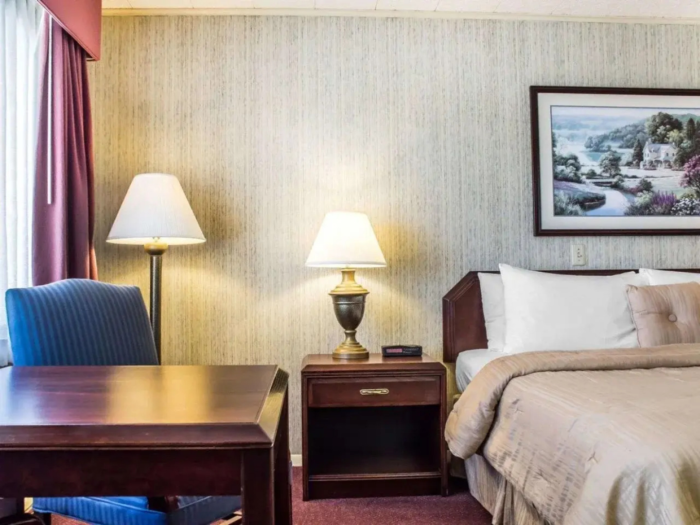 Rodeway Inn Marshall Manor