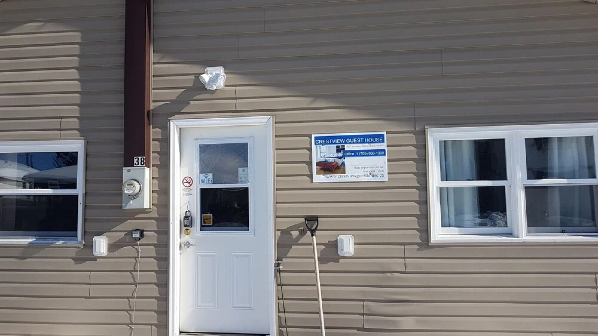 Crestview Guest House