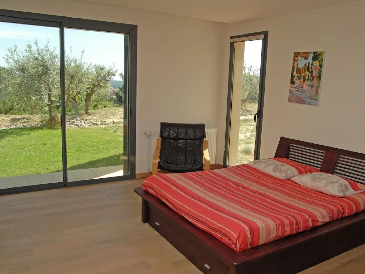 Luxurious Villa in Rochefort-du-gard With Private Pool