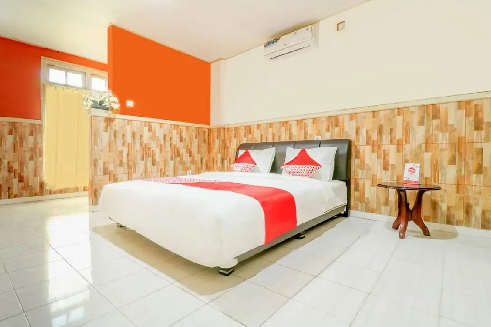 RedDoorz @ Teuku Umar