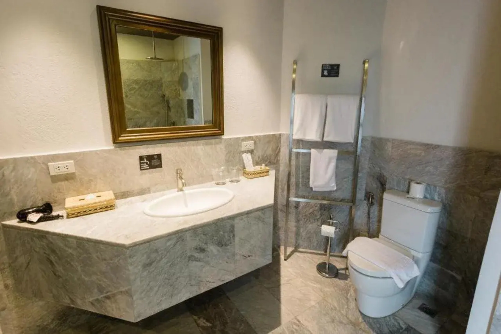 The Henry Resort Dumaguete