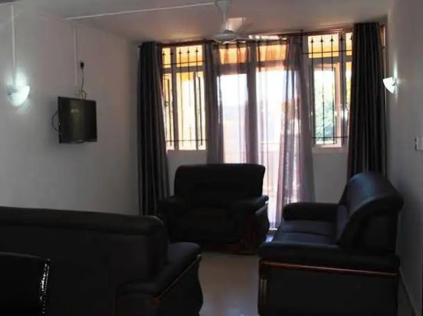 Bano Beach Residence