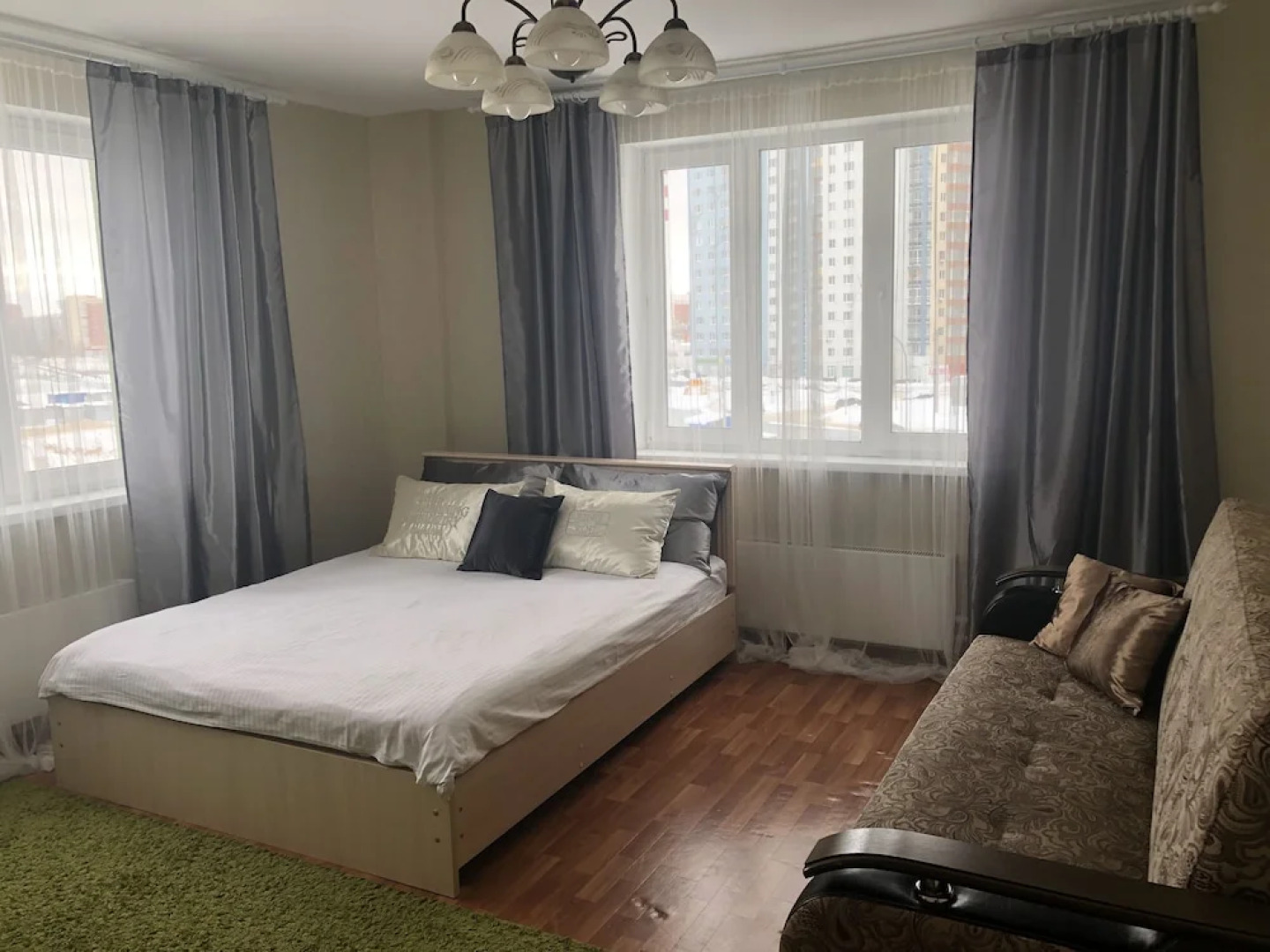 Премио Апартаменты в 7 Sky