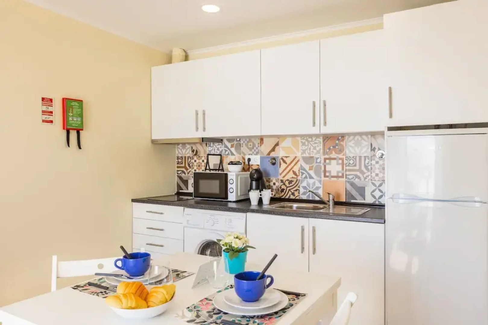 Vista Mare Beach Apartments