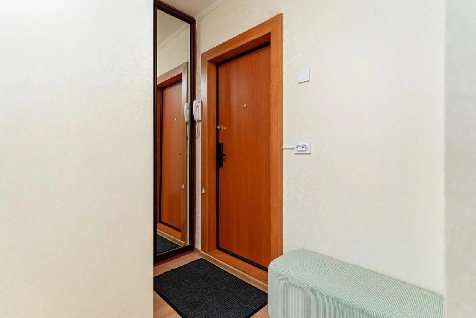 Апартаменты VIZIT (Визит) на улице Чистопольская 19