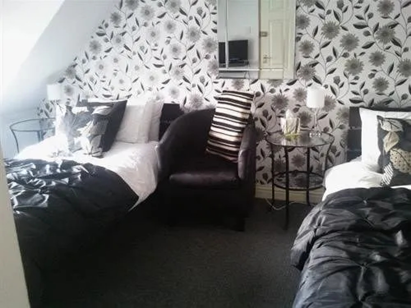 Douglashall Bed and Breakfast