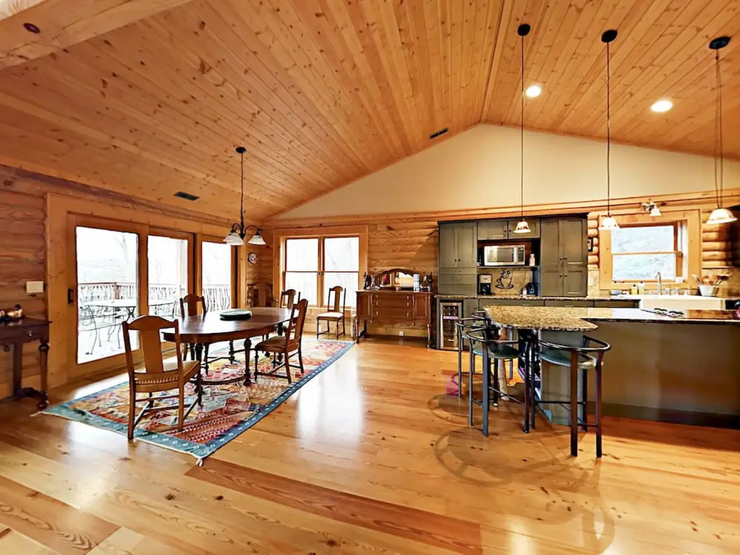 Winding Poplar - 4 Br Home