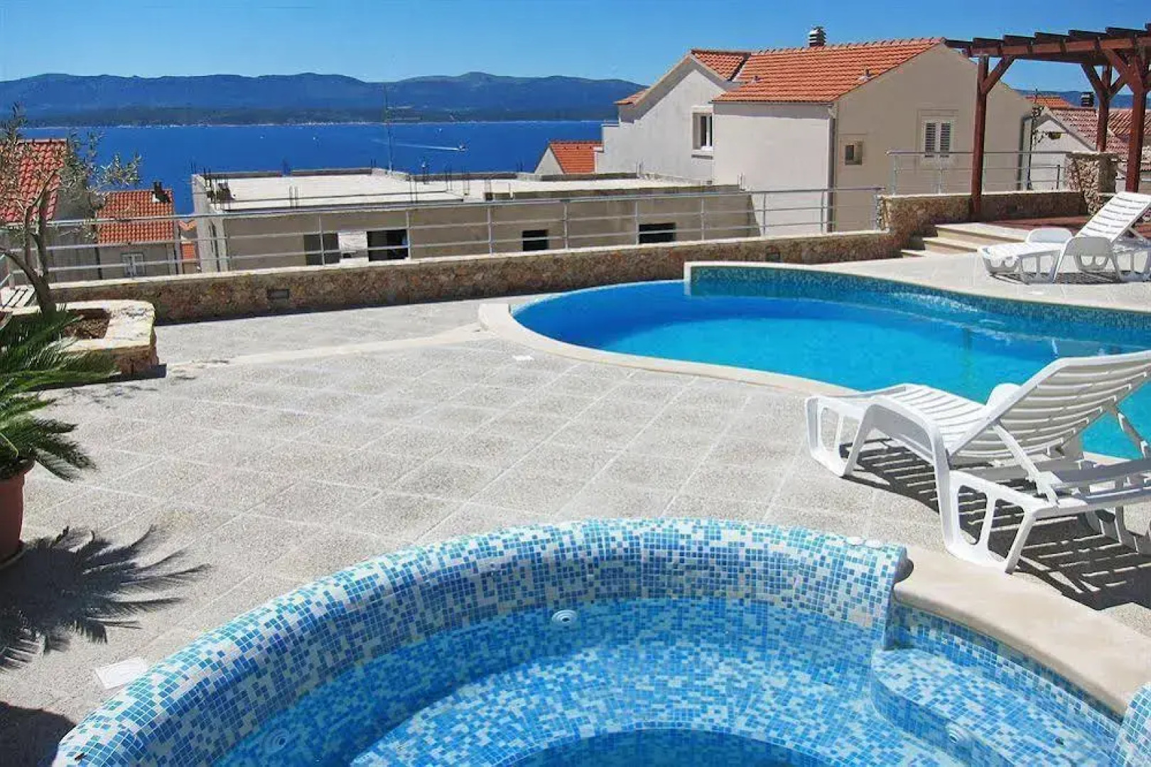 Villa Lara Apartments