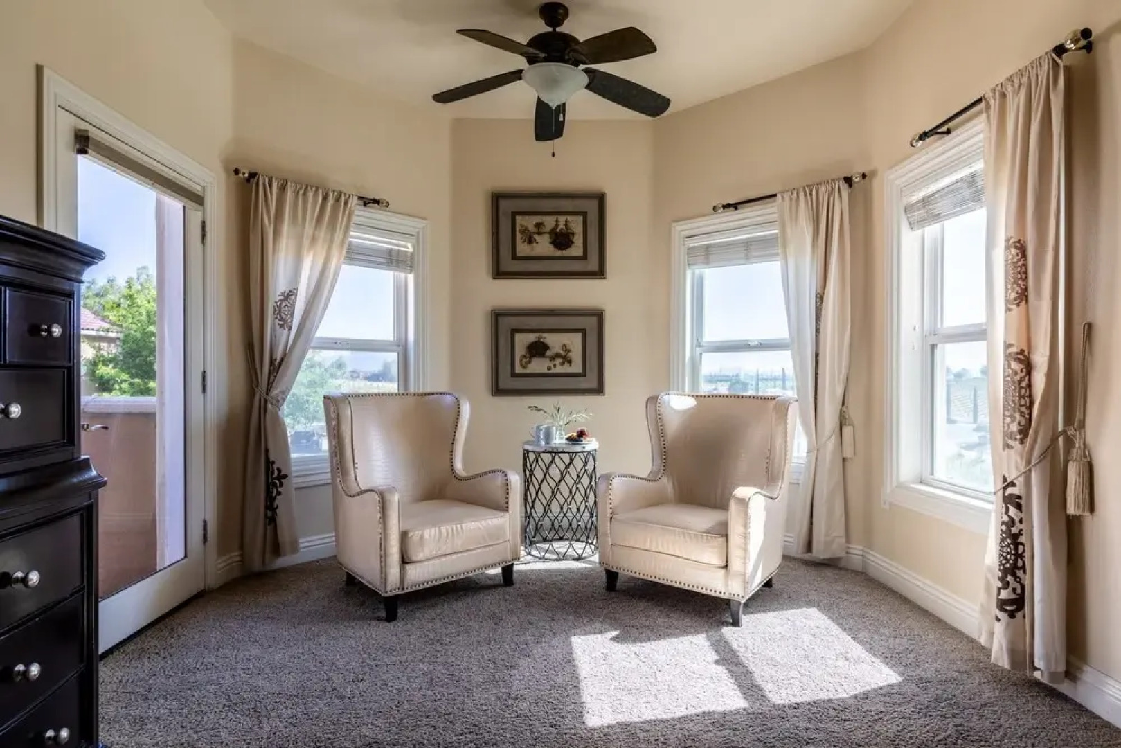 Wilson Creek Manor By Avantstay Sleeps 10! Amazing Estate w/ Pool & Game Room